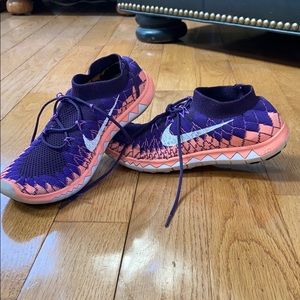 Nike Women’s Flyknit 3.0 shoes size 8.5